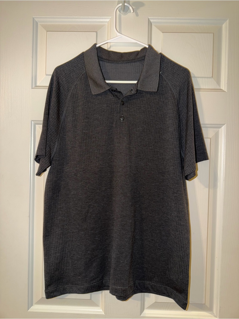 Men’s Lululemon Polo Shirt Dark Gray - size M